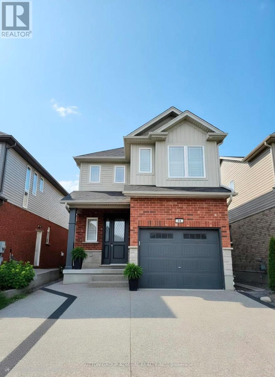 Detached at 14 CROSSBRIDGE AVENUE, Kitchener