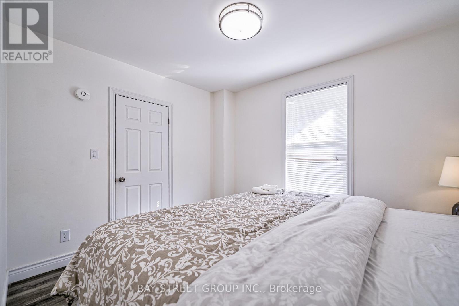 Detached at 5241 KITCHENER STREET, Niagara Falls