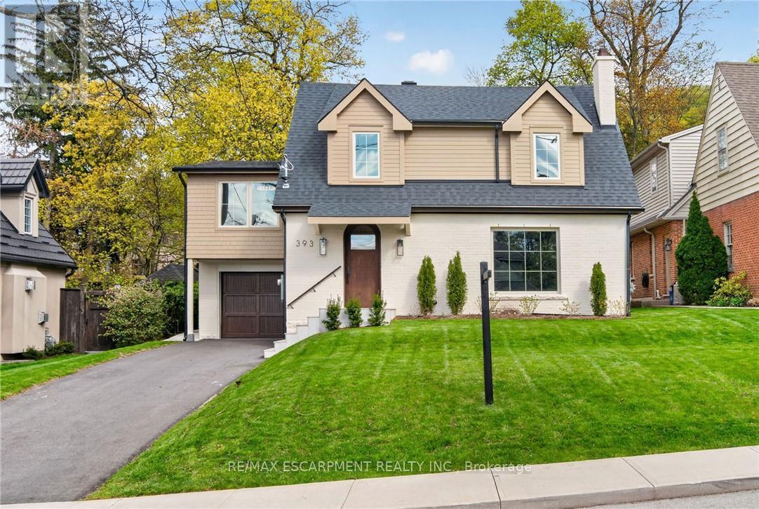 Detached at 393 HESS STREET S, Hamilton (Durand)