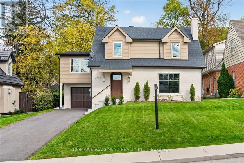 Detached at 393 HESS STREET S, Hamilton (Durand)