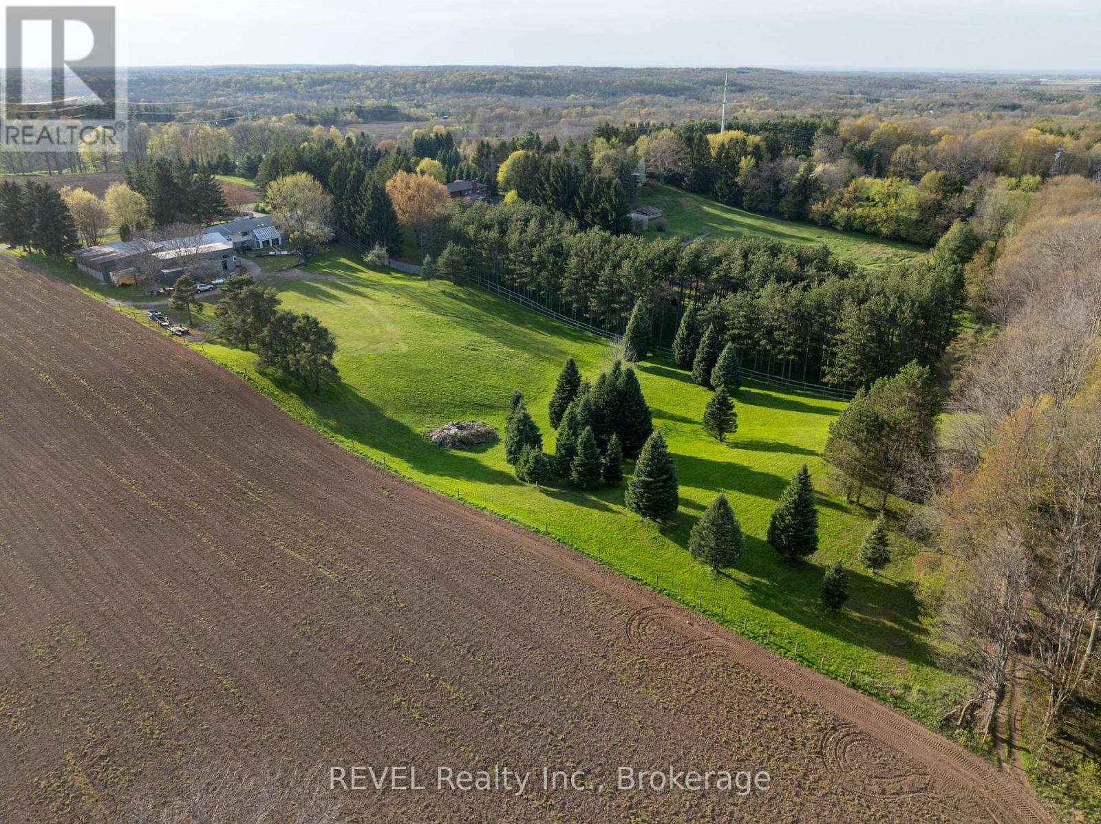 Detached at 2010 HANSLER STREET, Pelham (North Pelham)