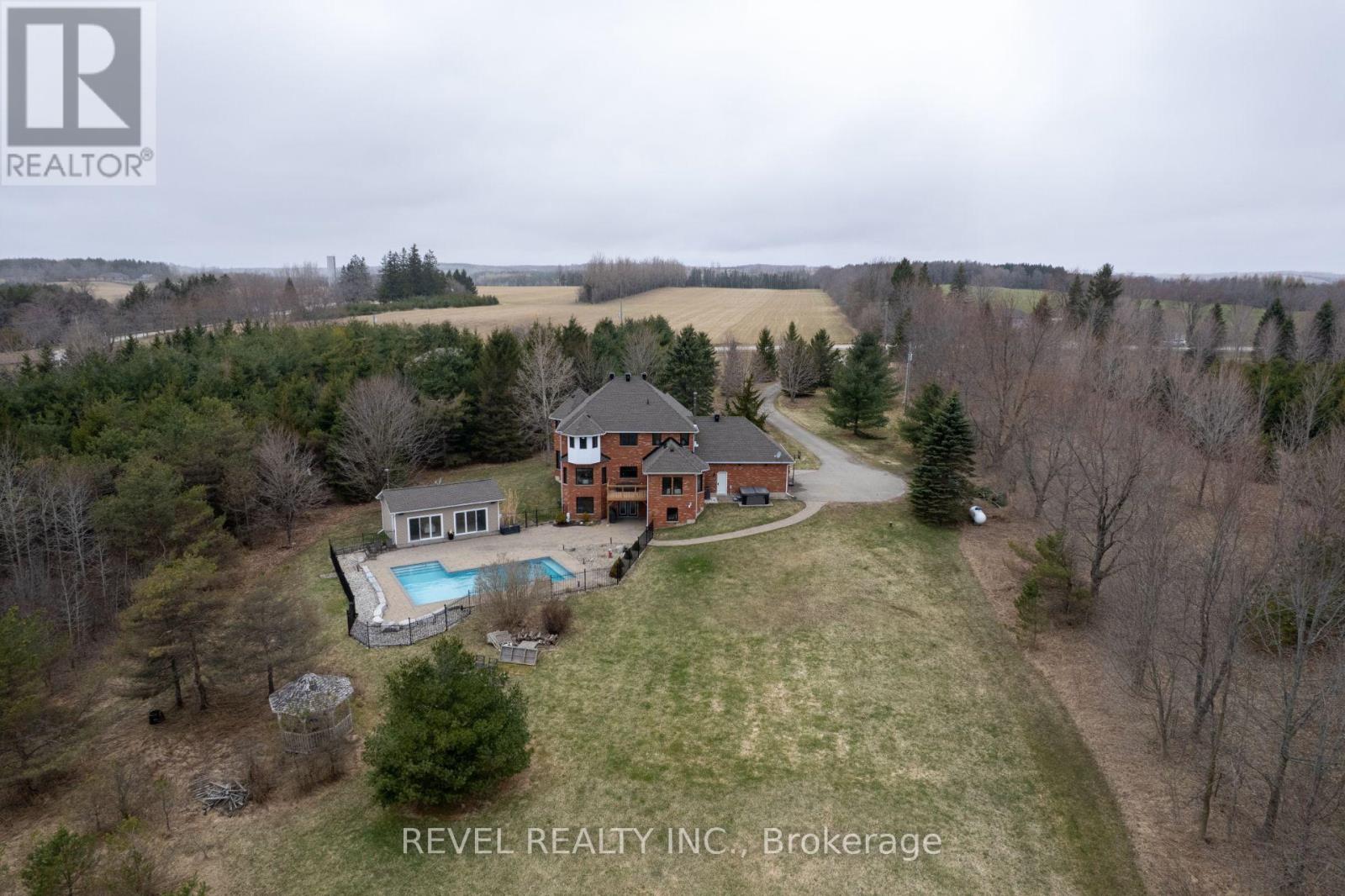 Detached at 9343 WELLINGTON 22 ROAD, Erin