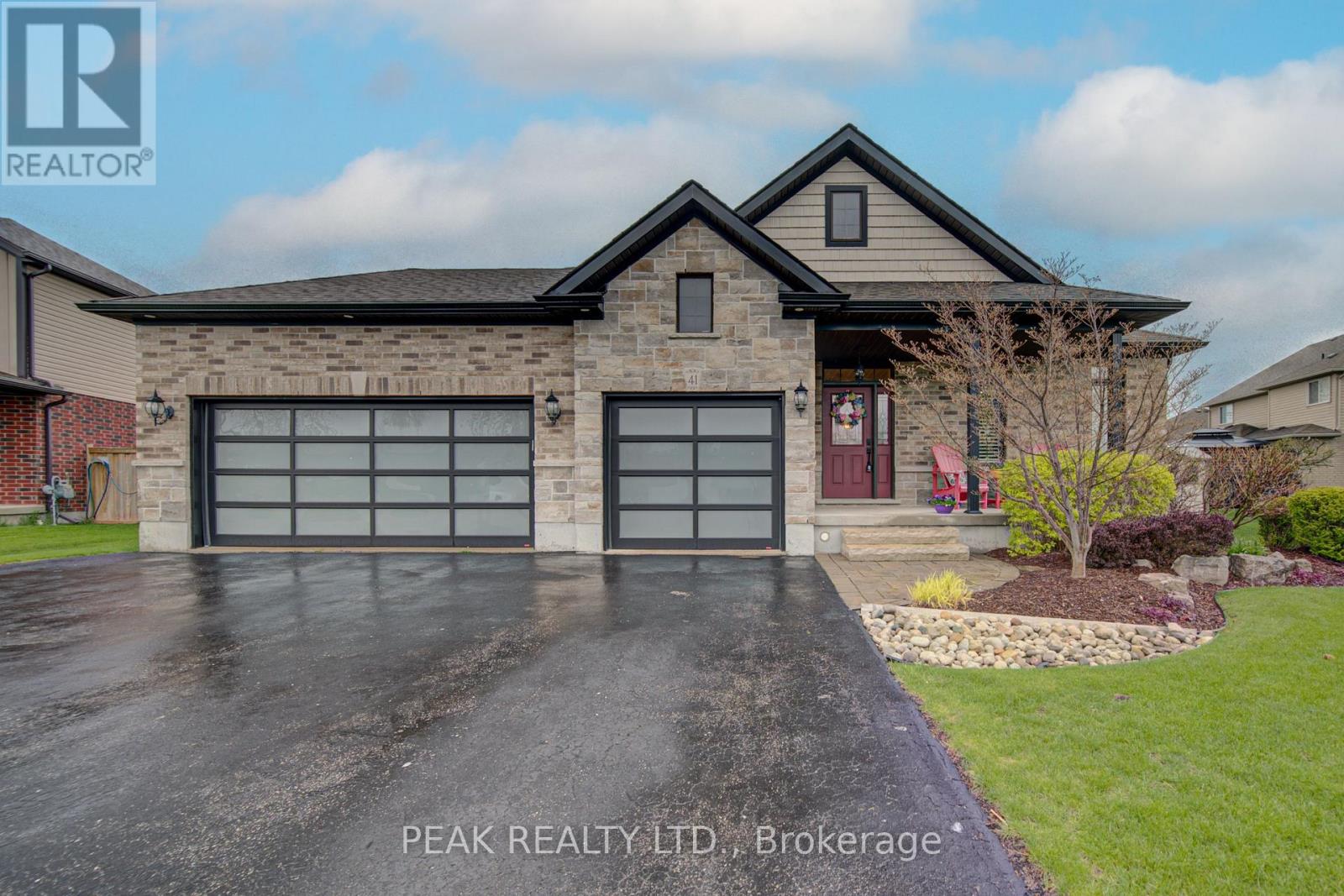 Detached at 41 BAUER STREET, East Zorra-Tavistock (Tavistock)