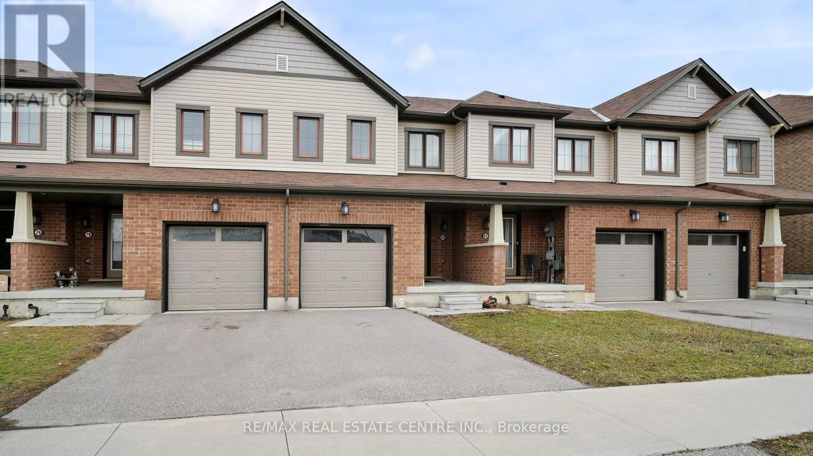 Townhouse at 80 SCARLETWOOD STREET, Hamilton (Stoney Creek Mountain)
