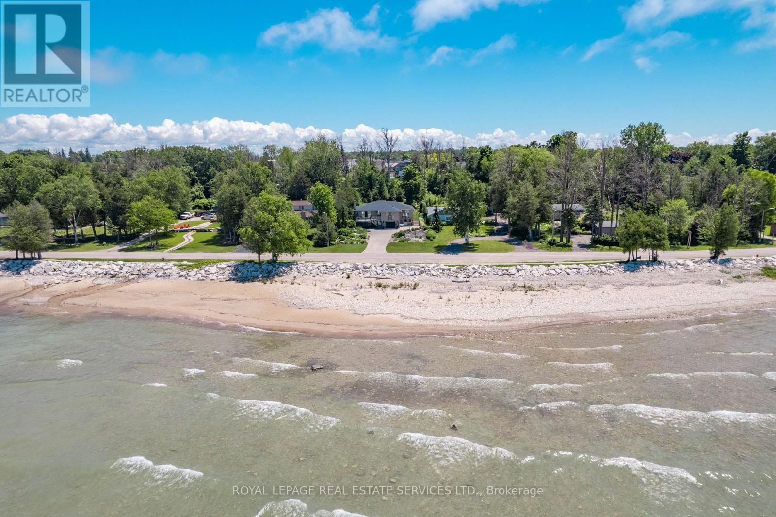 Detached at 39 GODERICH STREET, Kincardine