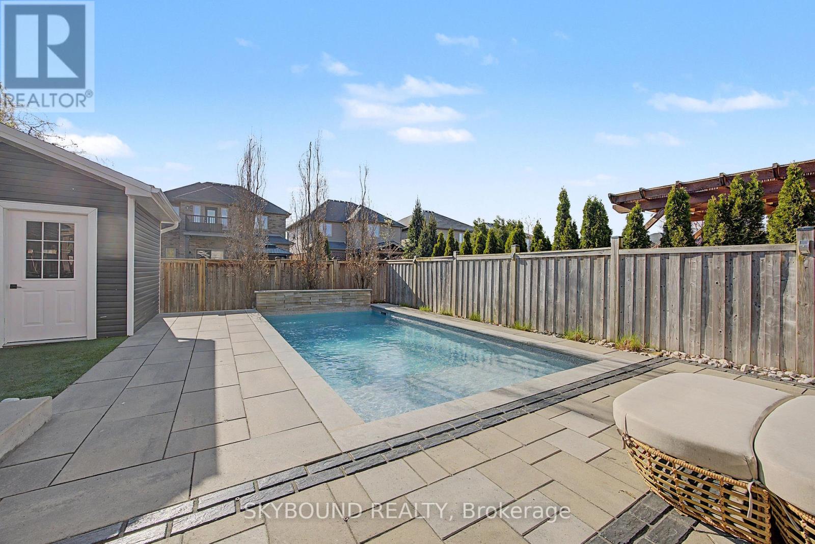 Detached at 53 DIANA AVENUE, Grimsby