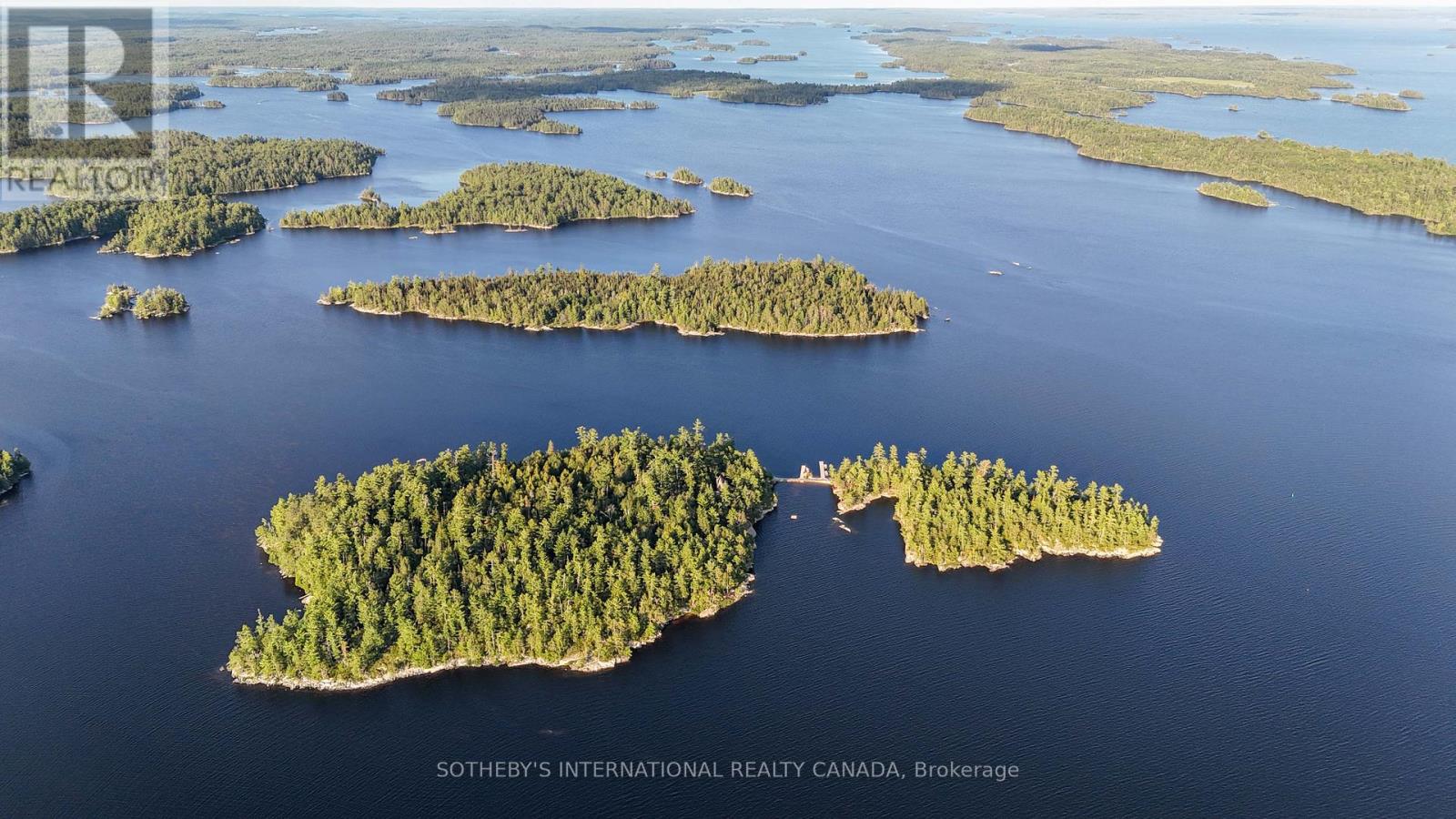 Detached at 1 FRENCH ISLAND, Rainy River
