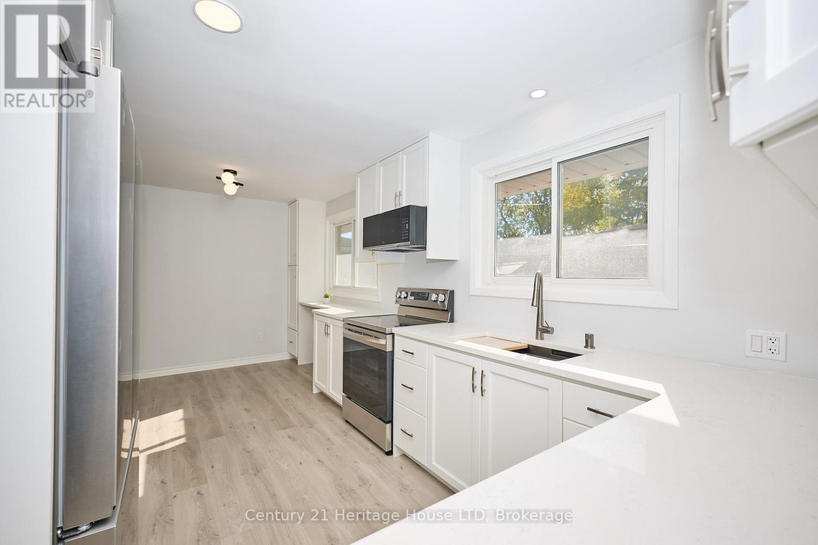 Detached at 148 CHAMPLAIN DRIVE, Fort Erie