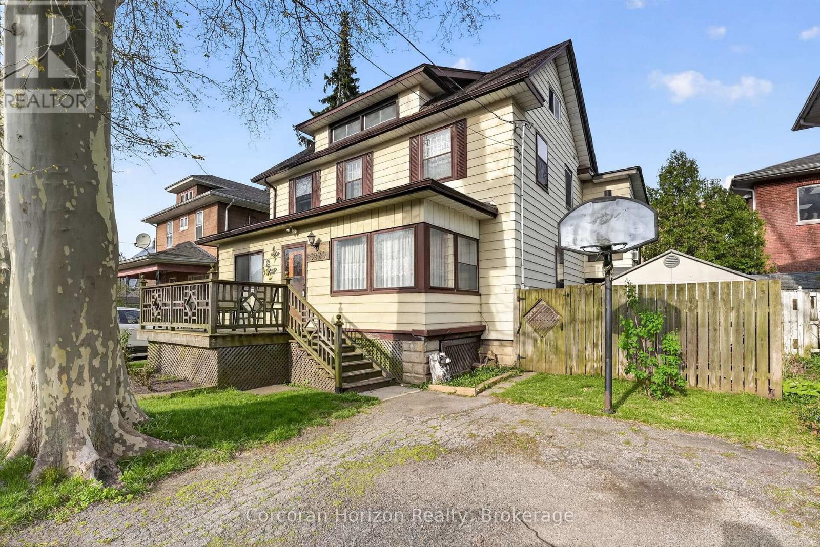 Detached at 5270 SECOND AVENUE, Niagara Falls (Cherrywood)
