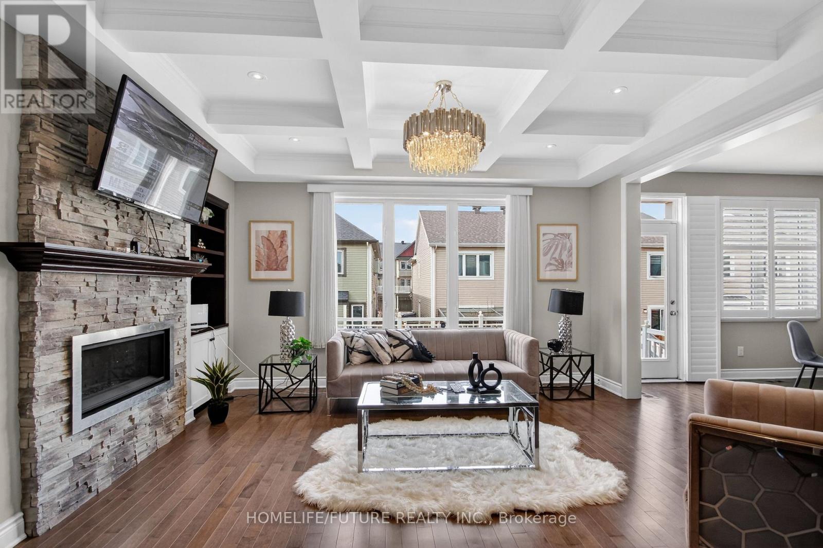 Detached at 644 DUNDONALD DRIVE, Ottawa