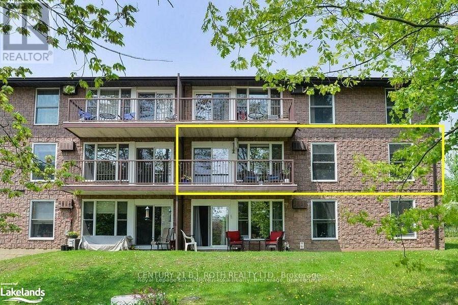 Apartment at 206 - 38 MONCK ROAD, Bracebridge (Macaulay)