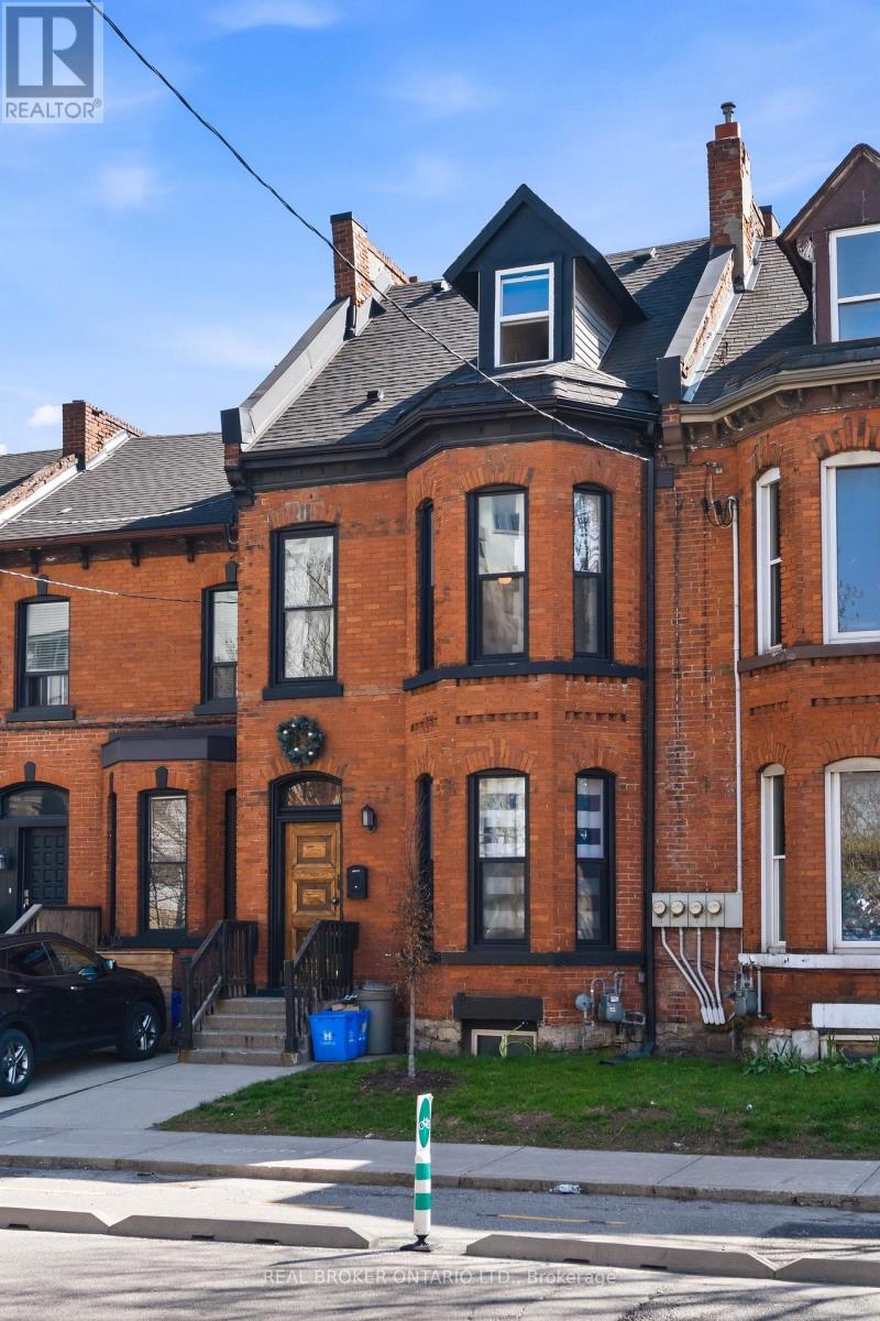 Townhouse at 158 HUNTER STREET E, Hamilton (Corktown)