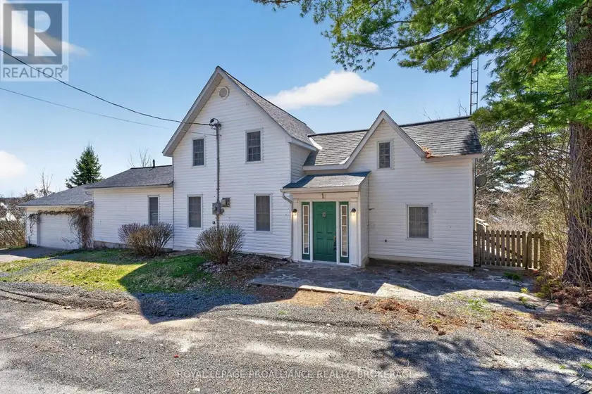 Detached at 1 POND STREET, Westport