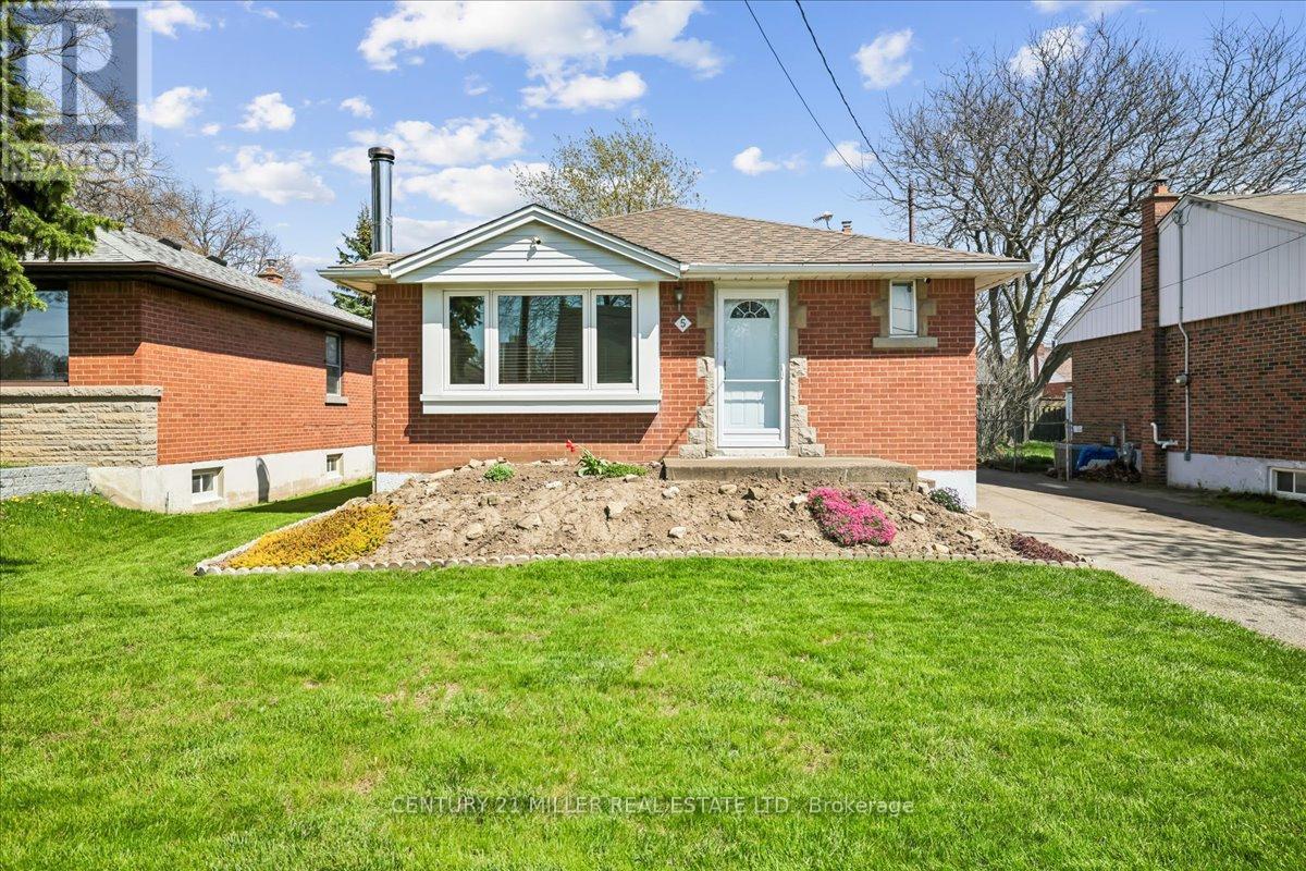 Detached at 5 GREENWOOD STREET, Hamilton (Hampton Heights)