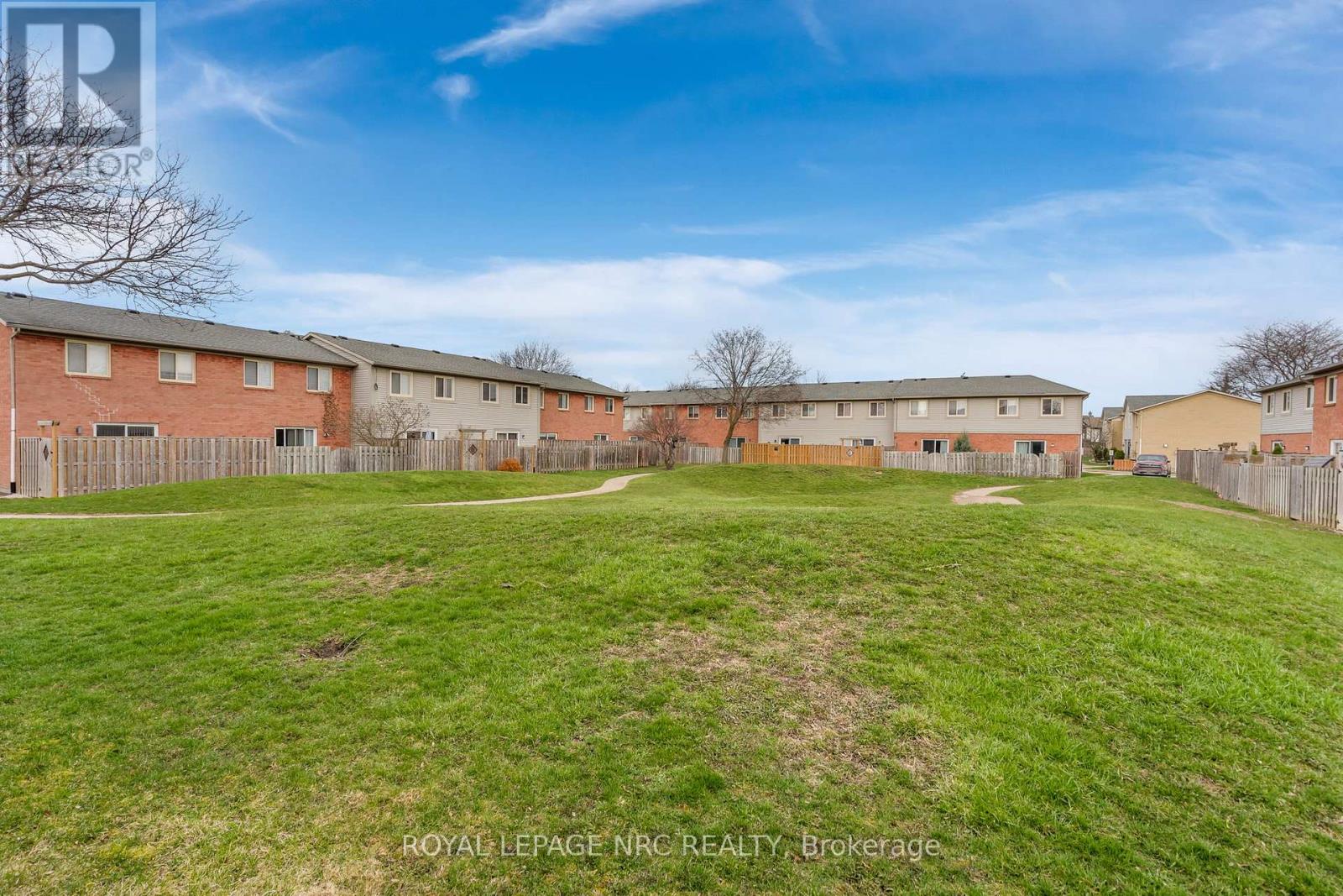 Townhouse at 61 - 65 DORCHESTER BOULEVARD, St. Catharines