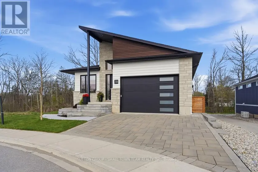 Detached at 31 CREEK SIDE PLACE, Lambton Shores
