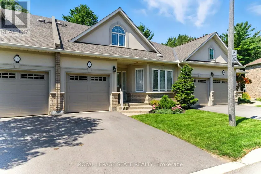 Townhouse at 6 - 40 WESLEYAN COURT, Hamilton