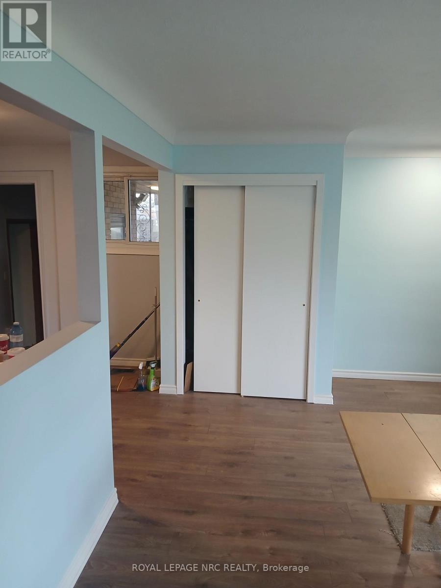 Detached at MAIN FLOOR - 4492 DORCHESTER ROAD, Niagara Falls