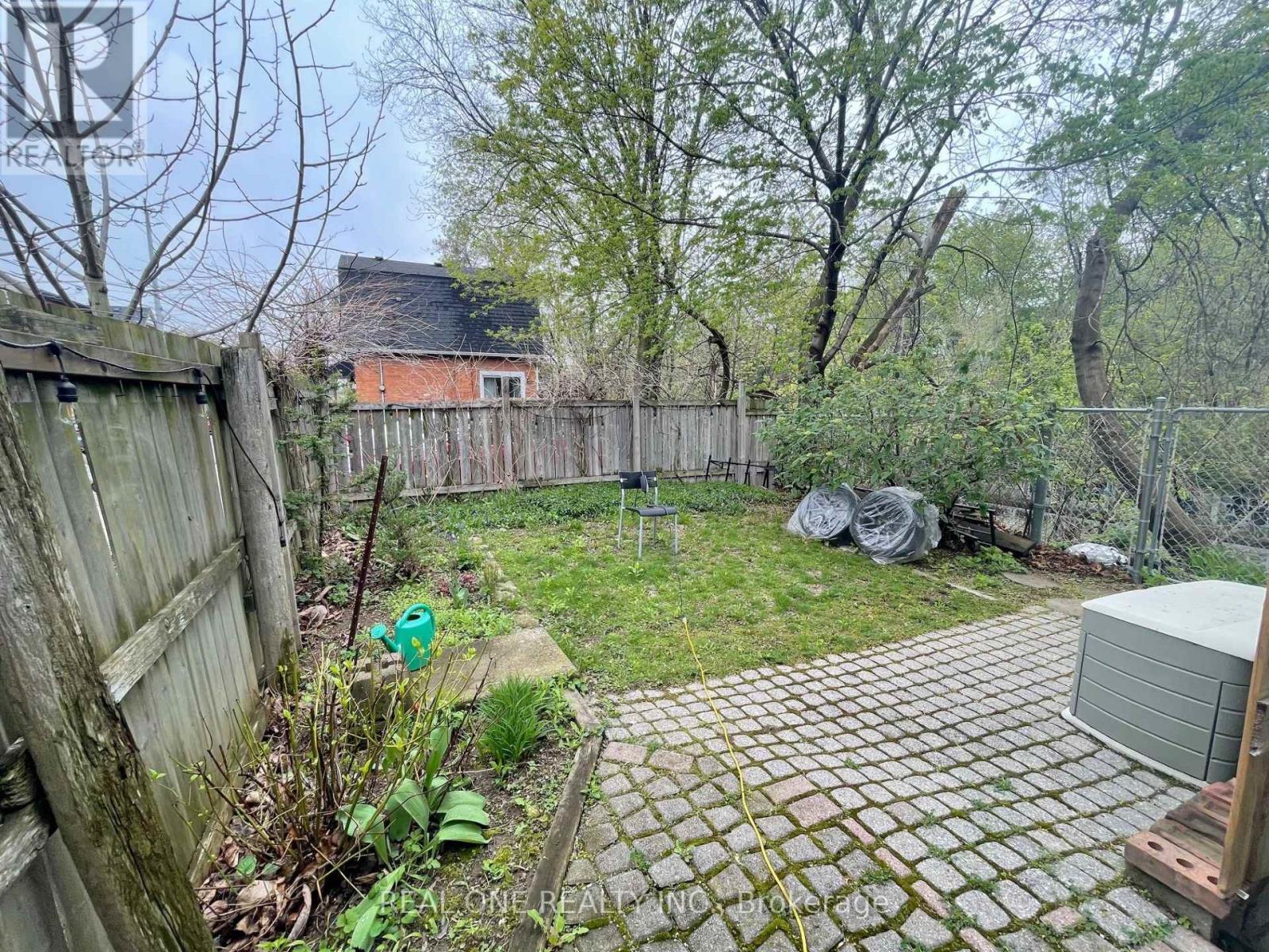 Detached at ROOM 2 - 118 QUEEN STREET S, Hamilton