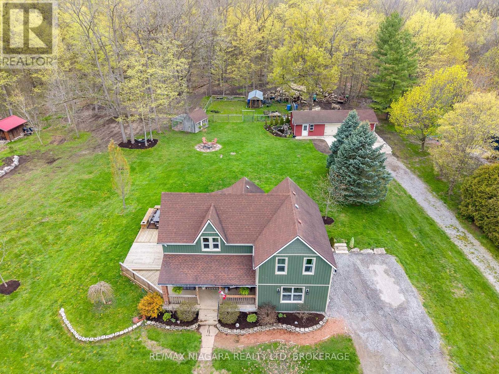 Detached at 662 EMPIRE ROAD, Port Colborne (Sherkston)
