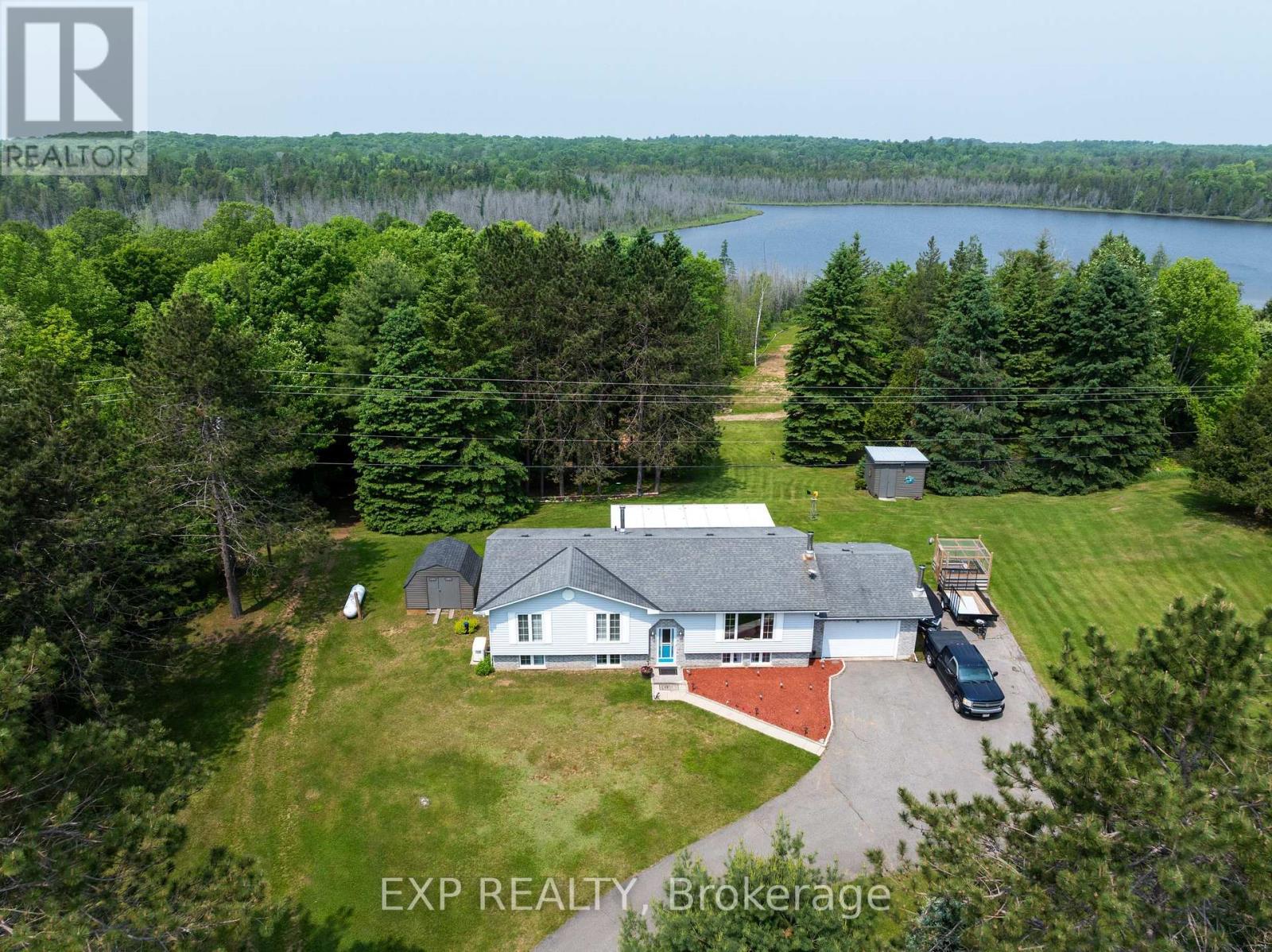Detached at 1719 WESLEMKOON LAKE ROAD, Limerick