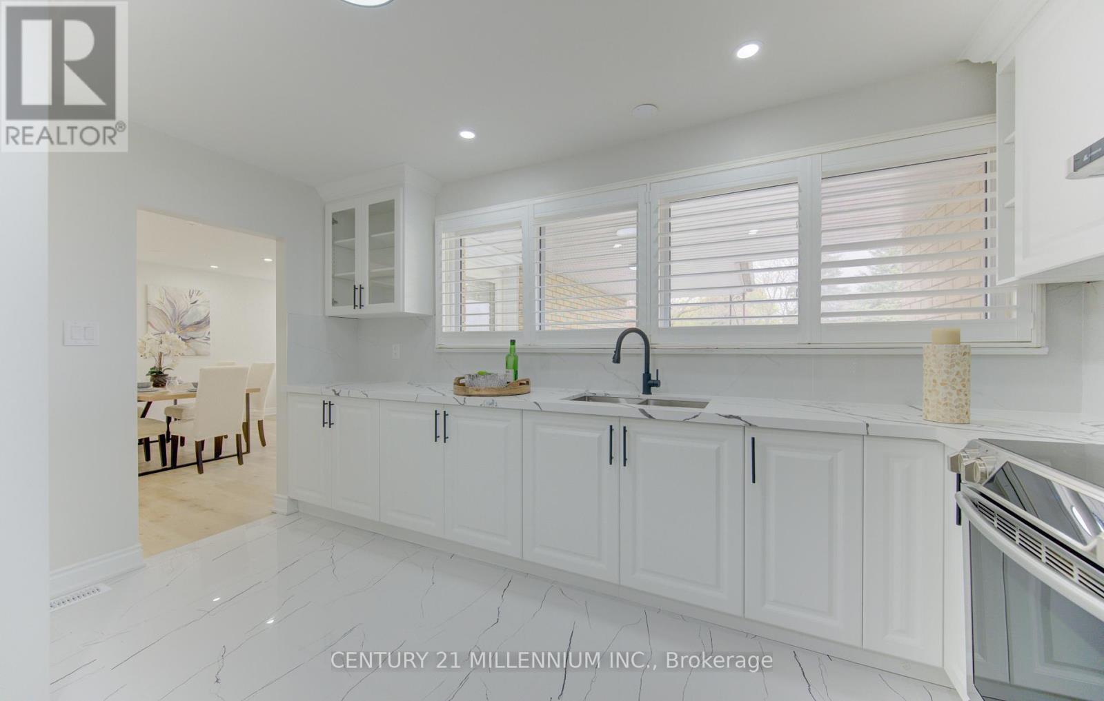 Detached at 153 WOODHAVEN ROAD, Kitchener