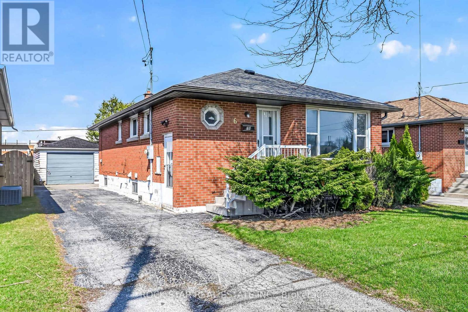 Detached at 76 TERRACE DRIVE, Hamilton (Balfour)