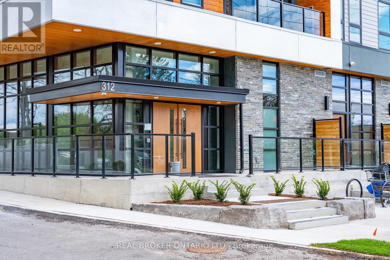 Apartment at 310 - 312 ERB STREET W, Waterloo