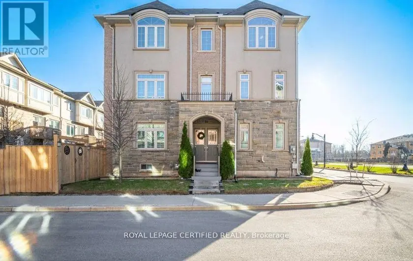 Townhouse at 75 BORERS CREEK CIRCLE, Hamilton