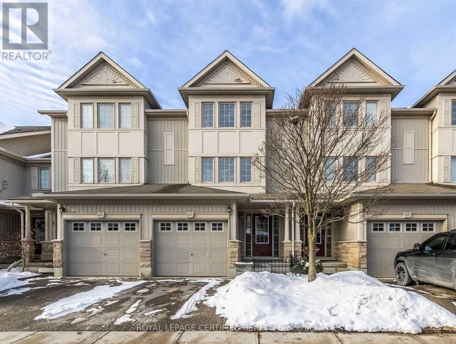 Townhouse at B13 - 85 BANKSIDE DRIVE, Kitchener