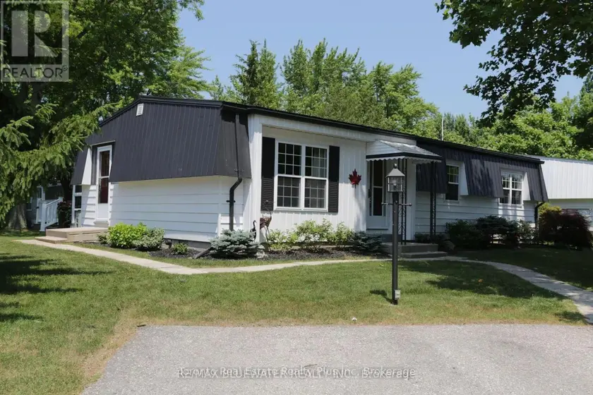 Detached at 314 WYLDWOOD LANE, South Huron