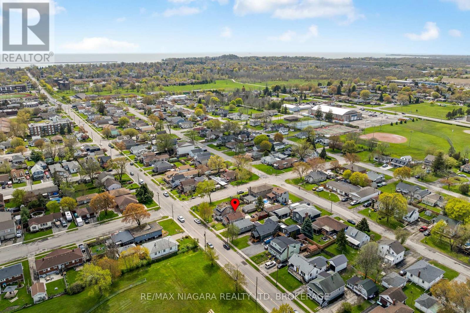 Detached at 656 STEELE STREET, Port Colborne