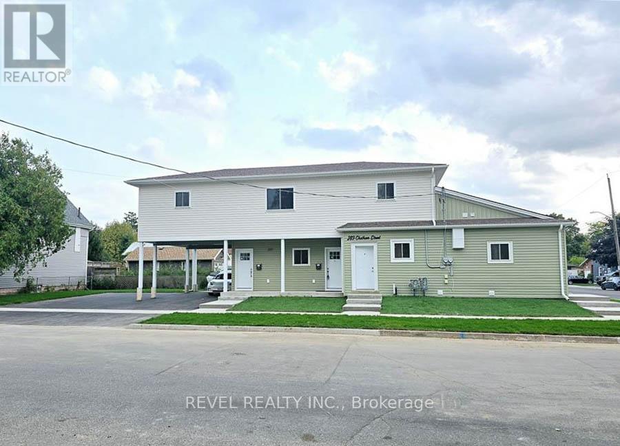 Detached at B - 289 CHATHAM STREET, Brantford