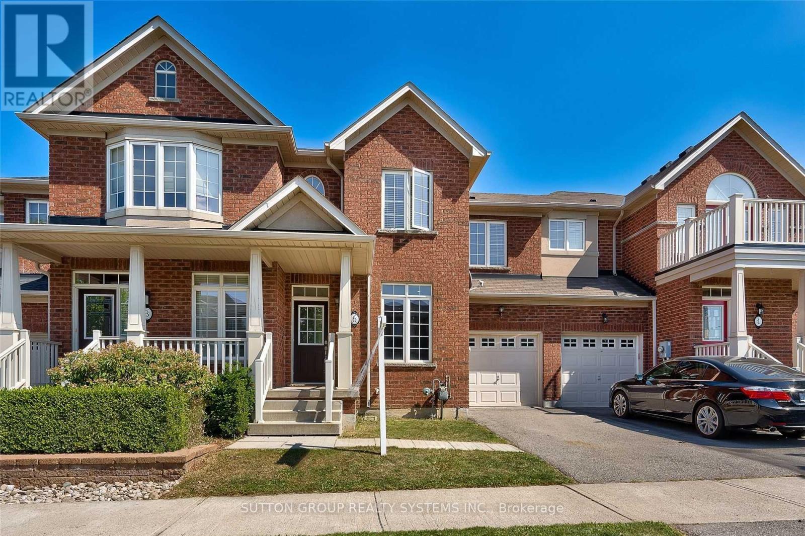 Townhouse at 6 RAINTREE DRIVE, Hamilton (Stoney Creek)