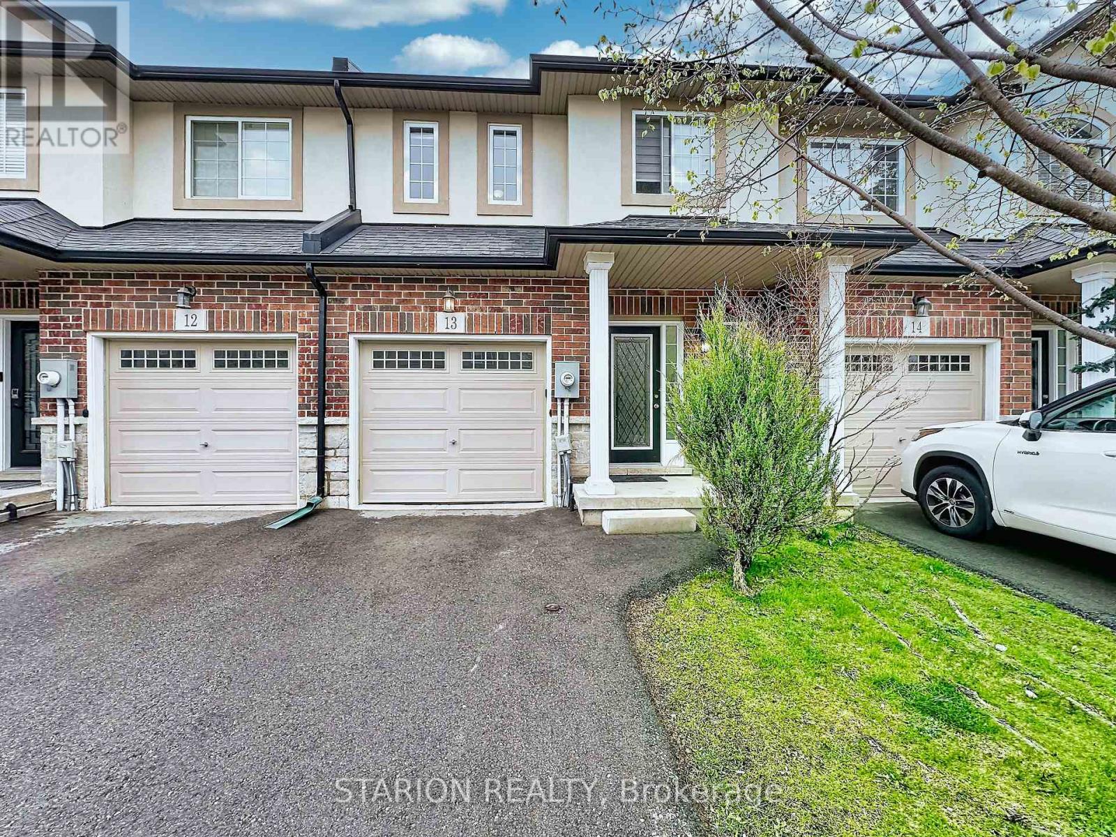 Townhouse at 13 - 345 GLANCASTER ROAD, Hamilton (Villages of Glancaster)