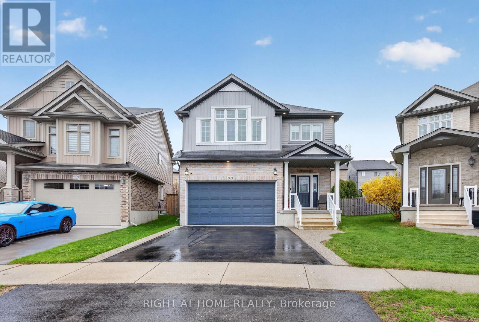 Detached at 963 BIANCA COURT, Kitchener