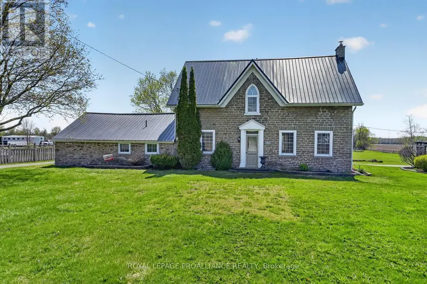 Detached at 3945 COUNTY ROAD 26 ROAD, Elizabethtown-Kitley