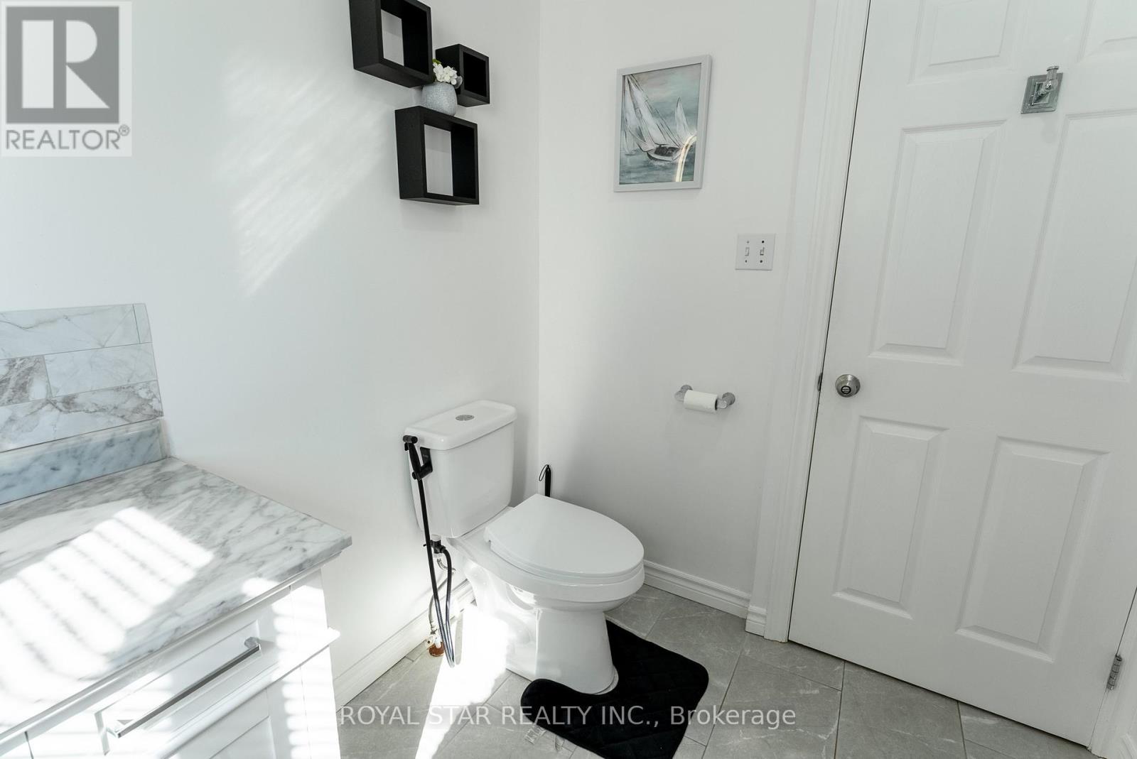 Detached at 3 KERR CRESCENT, Ingersoll