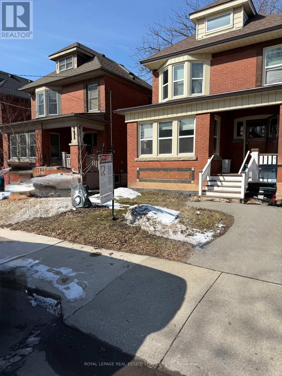Detached at LOWER - 38 NORTH OVAL, Hamilton (Westdale)
