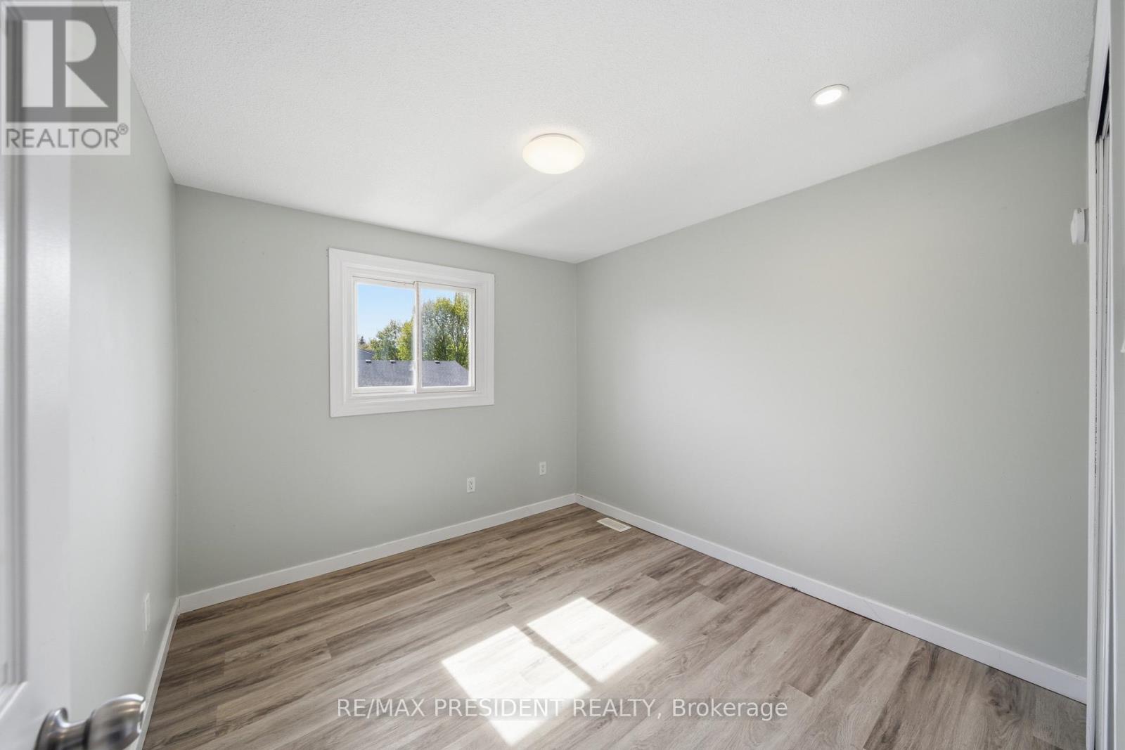 Townhouse at 498 B GREY STREET, Brantford