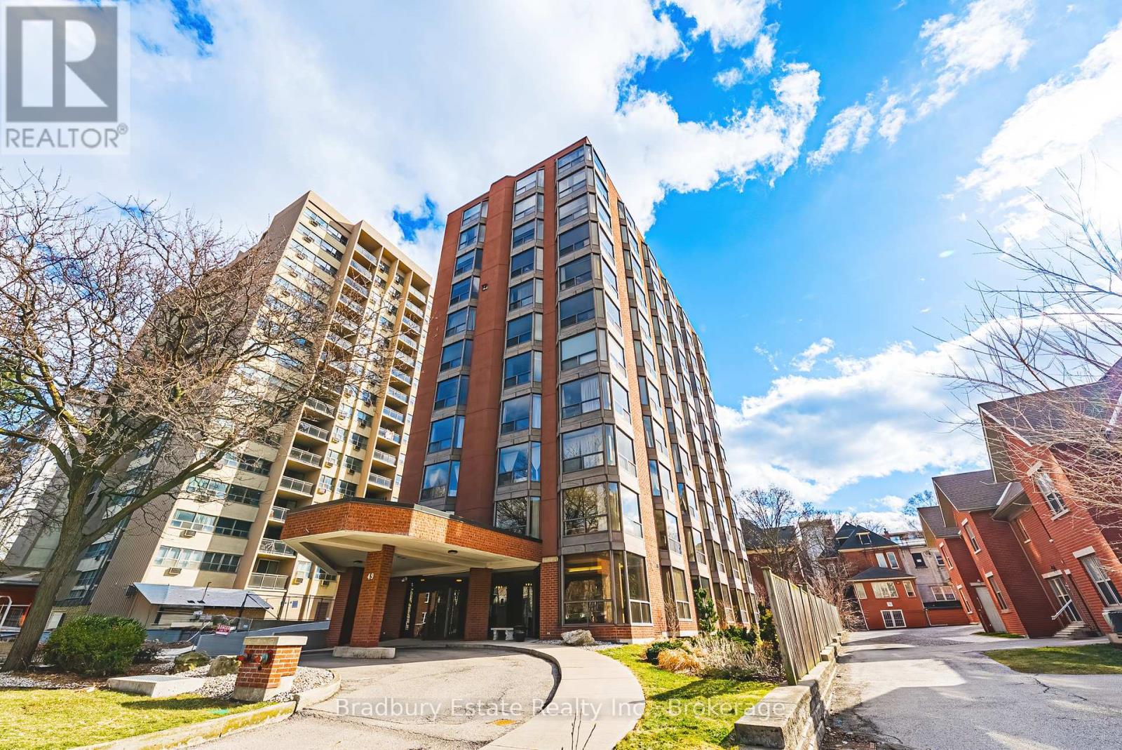 Apartment at 200 - 49 ROBINSON STREET, Hamilton (Durand)