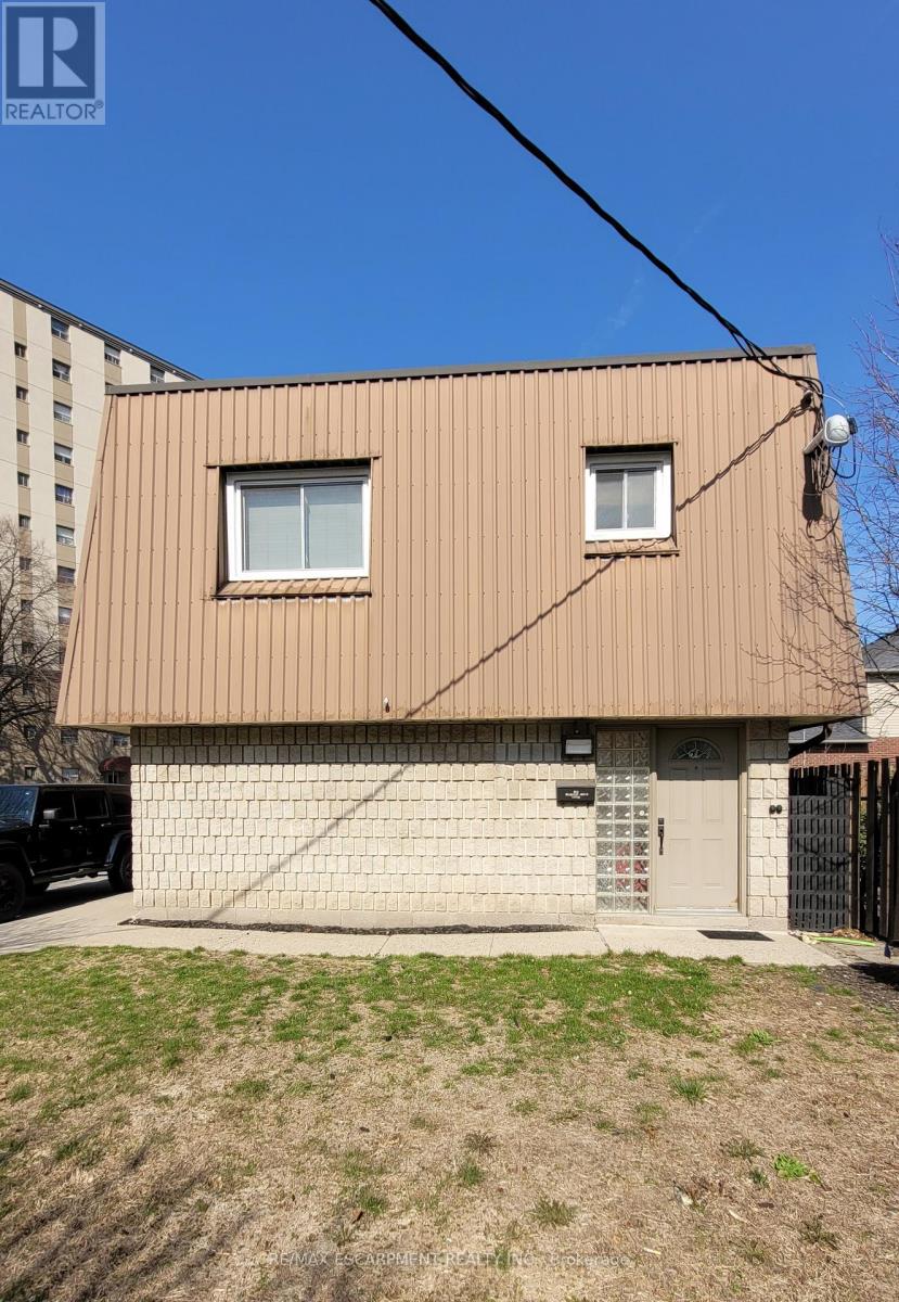 Other at 3 - 325 FAIRVIEW DRIVE, Brantford