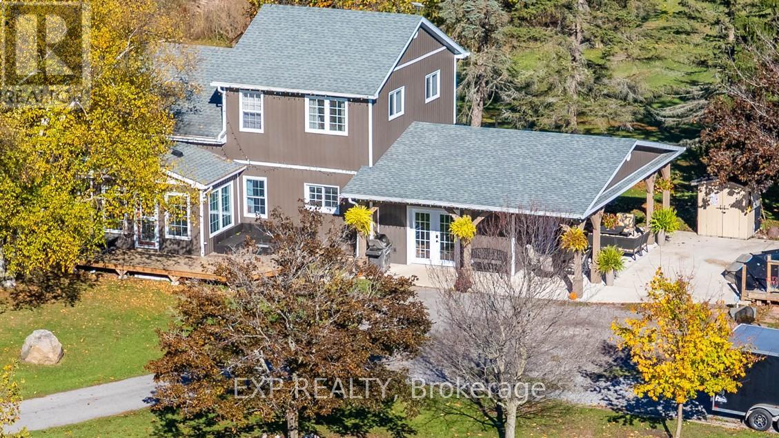 Detached at 9043 RIDGE ROAD, Niagara Falls (Schisler)