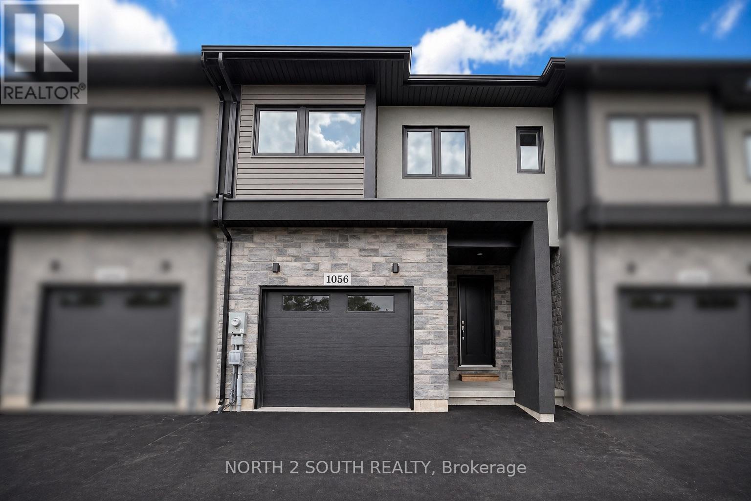 Townhouse at 1056 HANSLER ROAD, Welland (N. Welland)