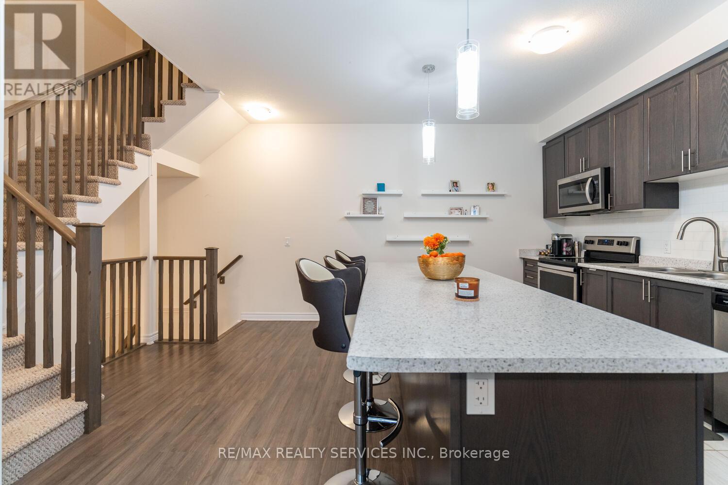 Townhouse at 7 RIDGESIDE LANE, Hamilton