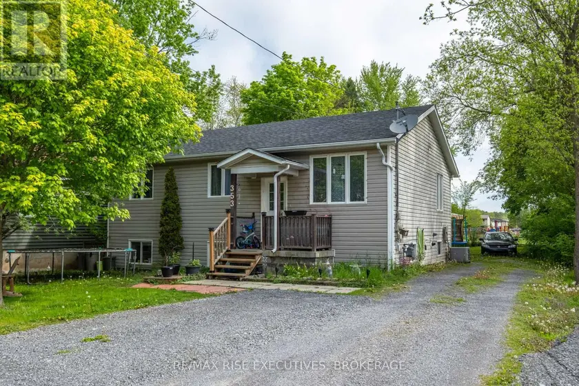 Detached at 353 CHARLES STREET, Gananoque