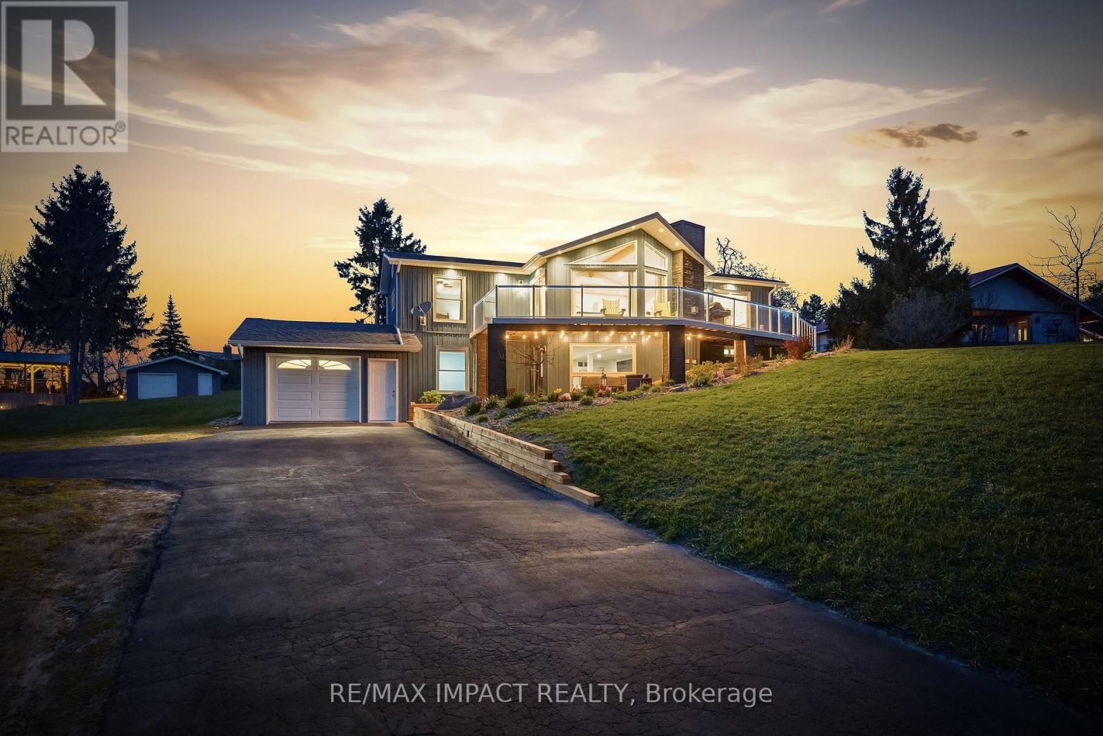 Detached at 2 SKIVIEW DRIVE, Cavan Monaghan