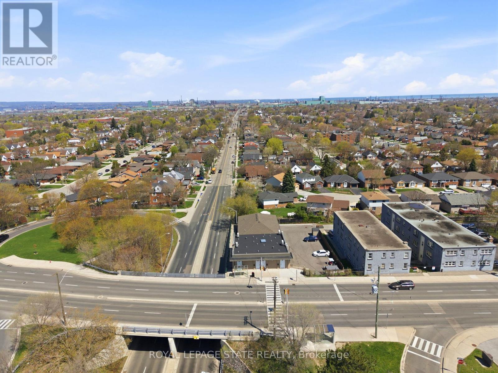 Multiplex at 1745 KING STREET E, Hamilton (Bartonville)