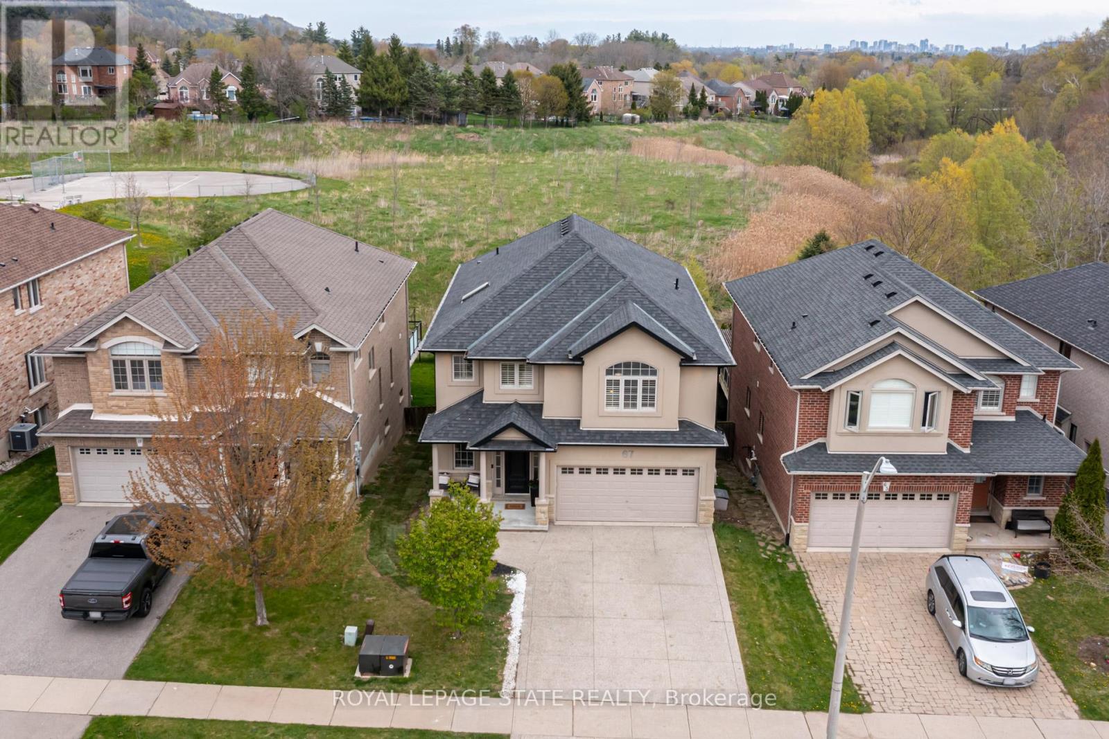 Detached at 67 NEWCOMBE ROAD, Hamilton (Dundas)