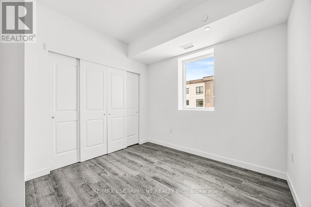 Apartment at 301 - 7549A KALAR ROAD, Niagara Falls